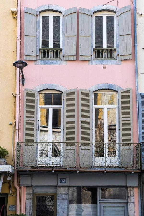 Studio Neuf, Charme De L'Ancien, Avec Balcon - 3 Etoiles, 4 Diamants Apartman Bagnères-de-Bigorre Kültér fotó